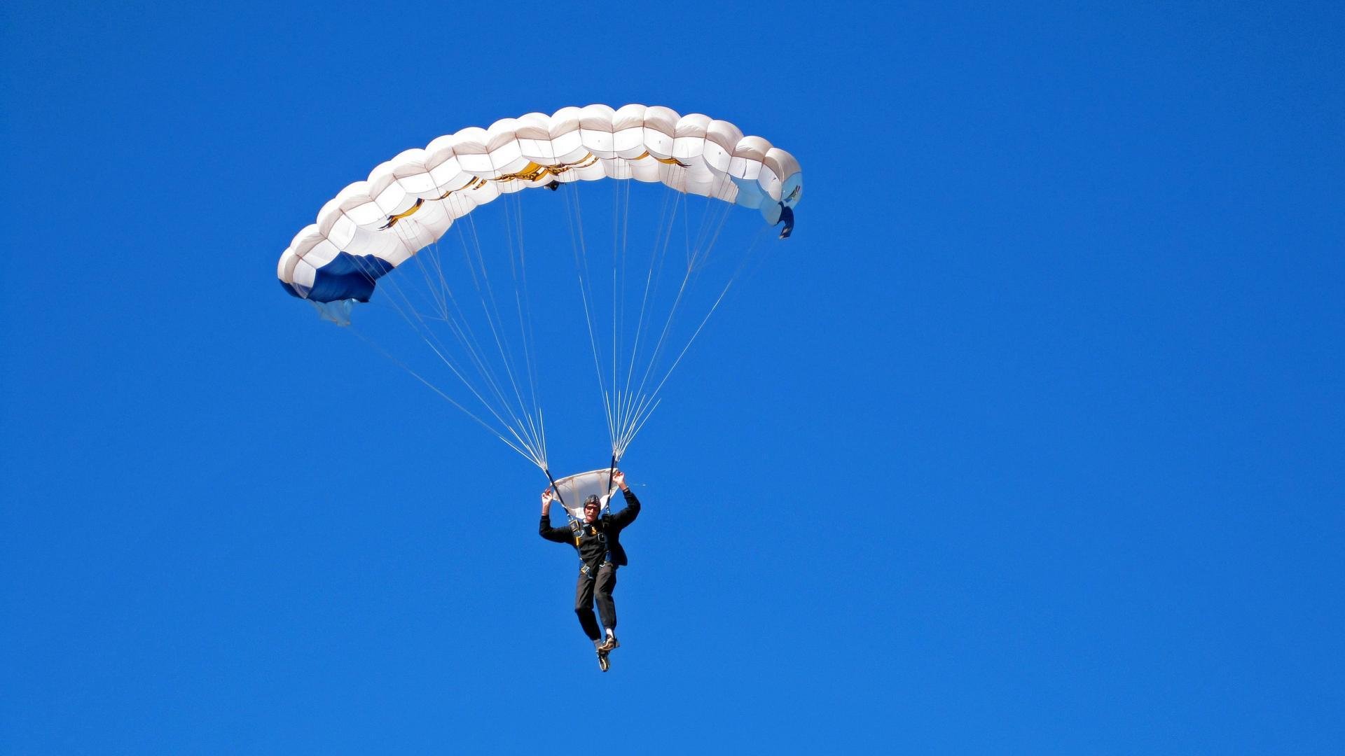 Jiu You-加拿大队势不可挡，被热捧为夺冠热门，加拿大队伍